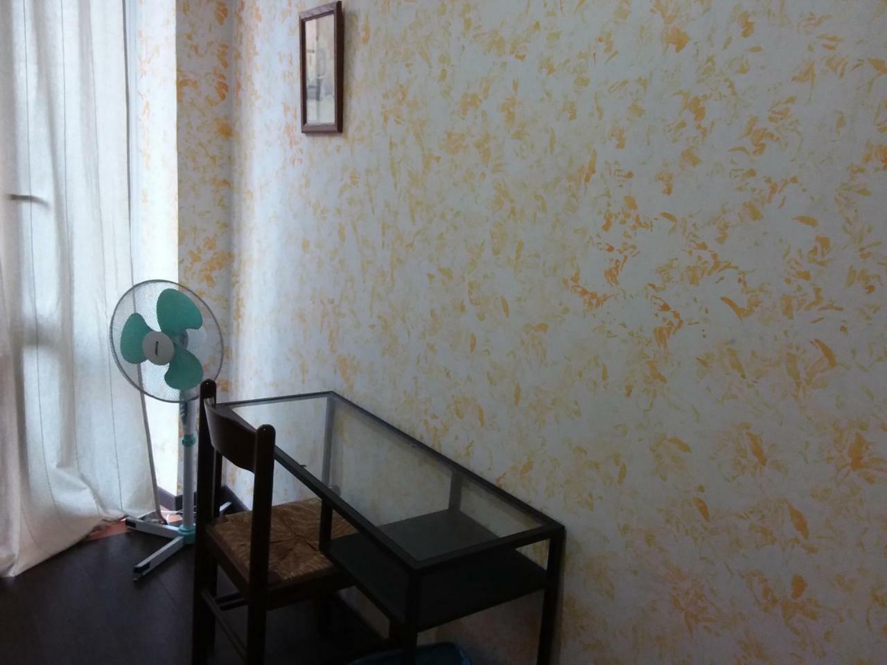 Basic Dreibettzimmer mit Gemeinschaftsbad